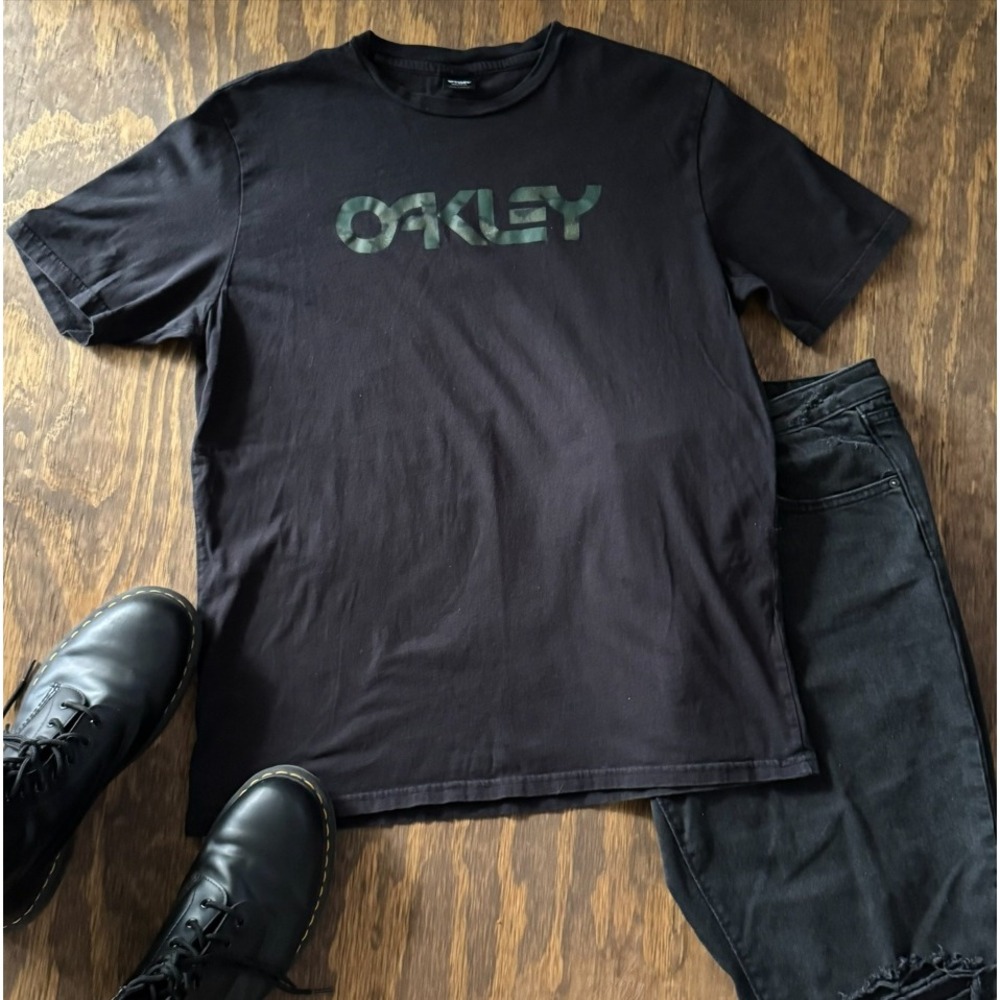 Oakley Camo Logo Tee XL Black Regular Fit T-Shirt